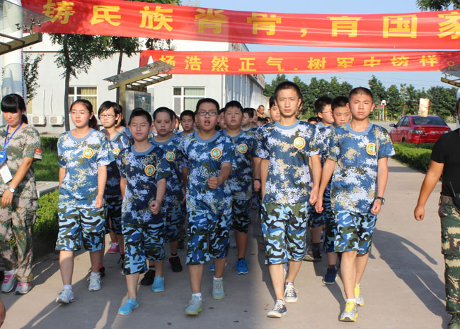軍訓(xùn)夏令營機構(gòu)怎么選擇？