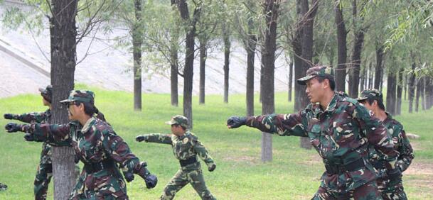 6-16歲的孩子可以參加青少年軍事夏令營(yíng)嗎？
