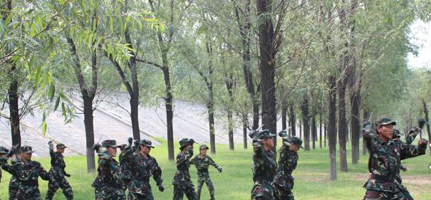 軍訓(xùn)夏令營(yíng)適合多大的孩子參加？