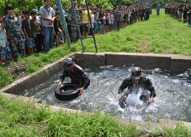 中小學(xué)生參加軍事夏令營可以獲得哪些體驗？